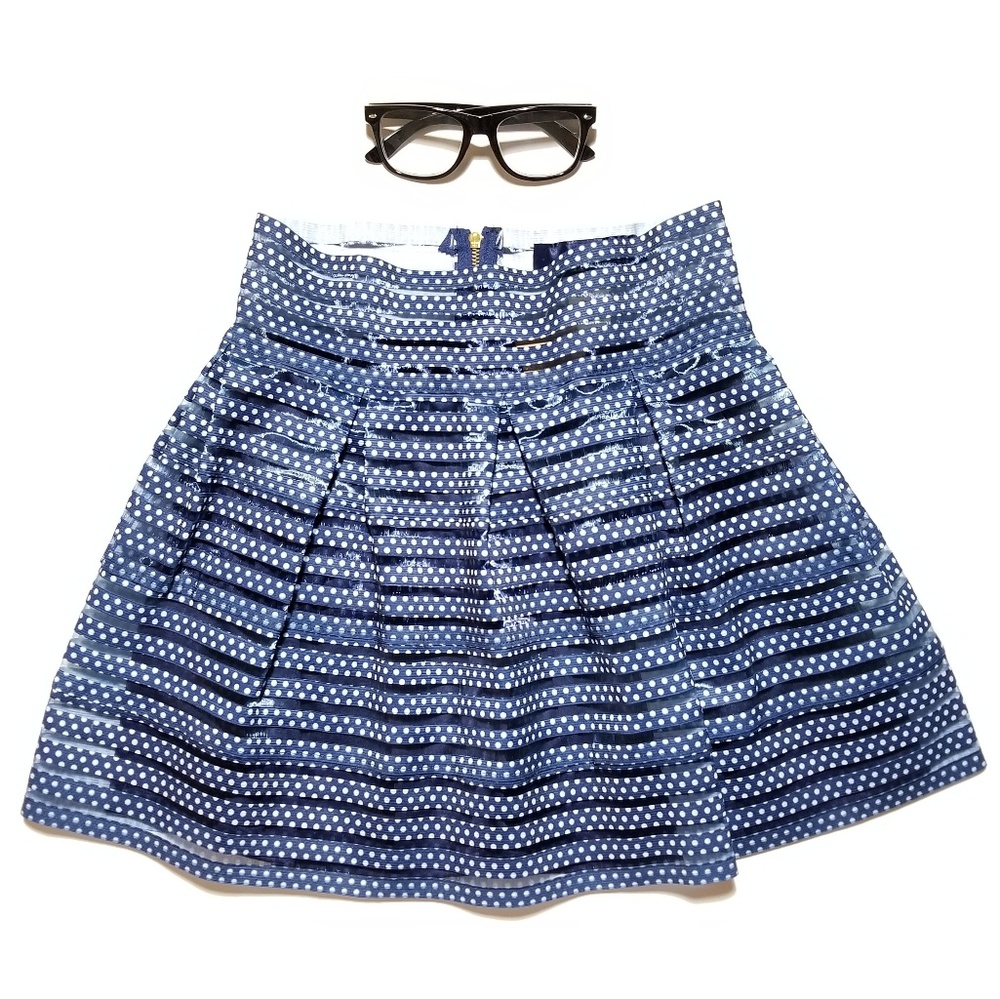 NWT Francesca's Blue Rain Polka Dot Pleated Skirt
